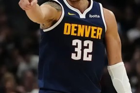 爱游戏体育-赛地聚焦——NBA总决赛转会期热度飙升，毕尔巴鄂竞技主帅复盘，目标明确，临场指挥获称赞的简单介绍