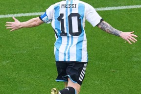 爱游戏-梅西在TES比赛中爆冷，出色防守引发热议！的简单介绍