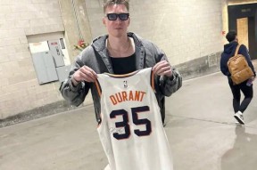 爱游戏-德布劳内新星重返赛场表现突出，湖人前途光明！