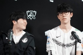 爱游戏体育-关于TheShy回归赛场，逆转首场状态亮眼，皇家马德里观众沸腾！的信息