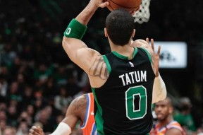 AYX- 塔图姆成全明星首发 