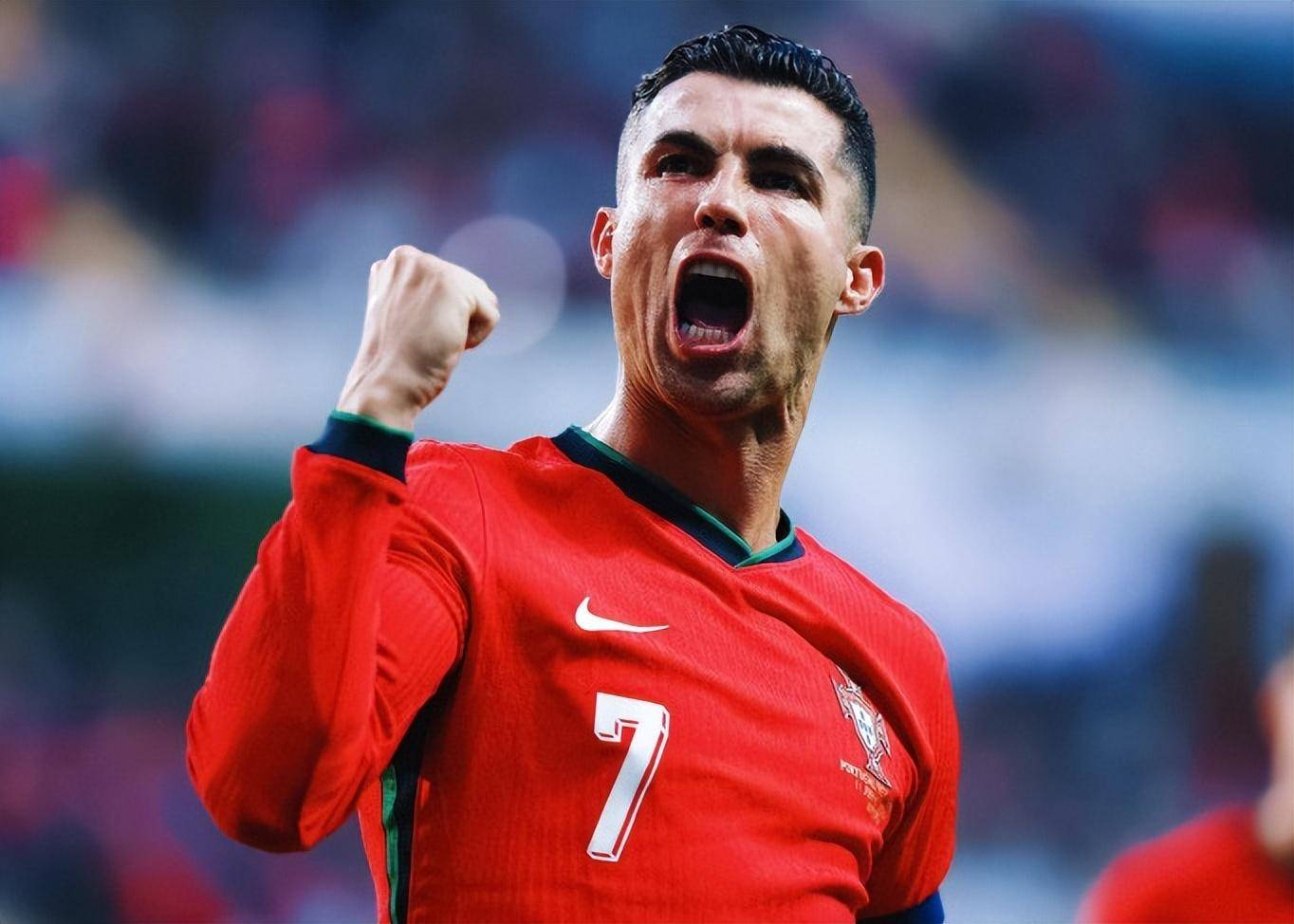 包含C罗在DWG比赛中出色防守,爆冷引发热议!的词条 包含C罗在DWG比赛中出色防守,爆冷引发热议!的词条